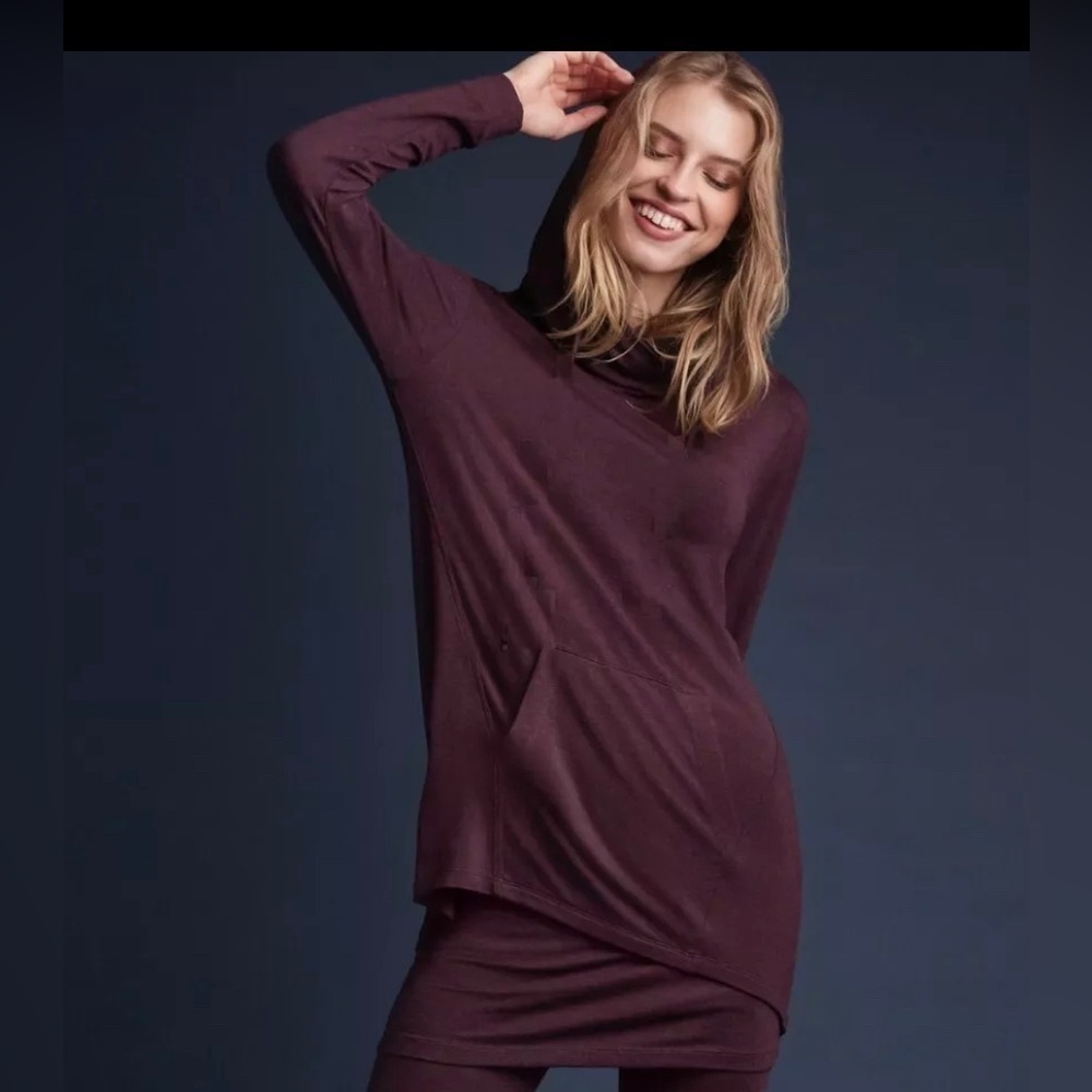 Cabi Hype Cozy Maroon Bordeaux Soft Stretchy Hoodie , size Small